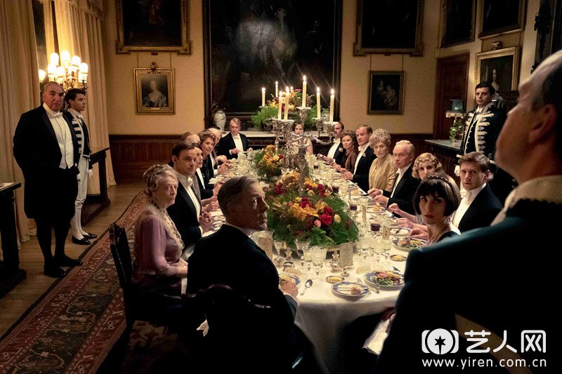 唐顿家族与国王王后举行隆重晚餐.jpg
