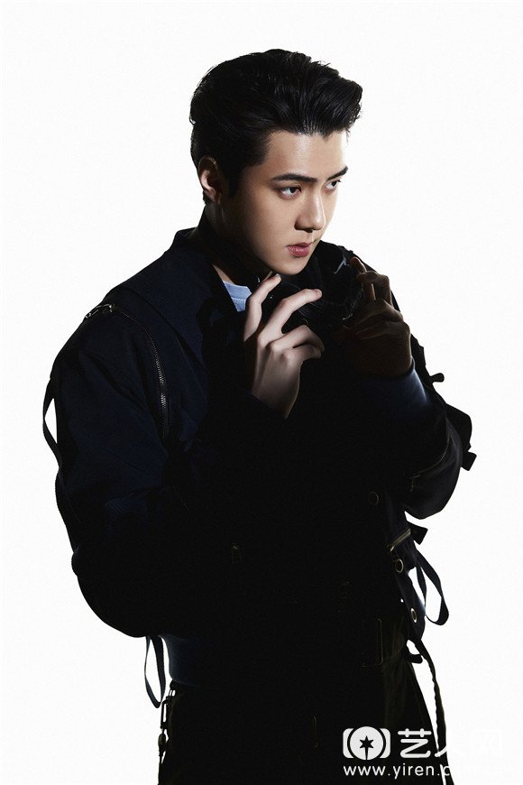 EXO特别专辑《DON’T FIGHT THE FEELING》SEHUN预告照.jpg